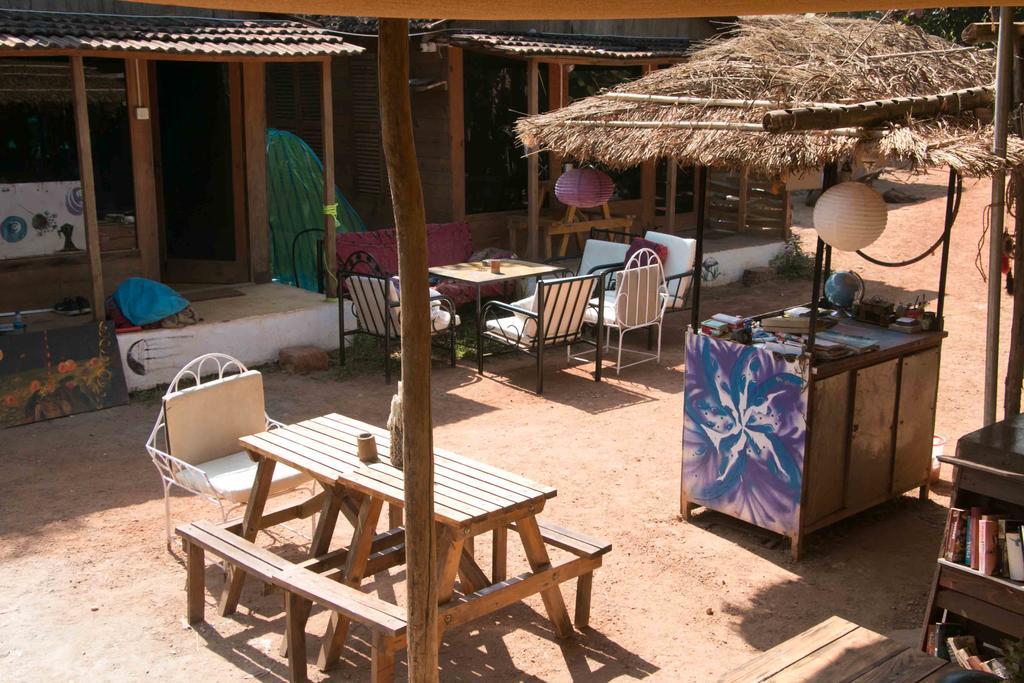 Wonderland Hostel Anjuna Zewnętrze zdjęcie