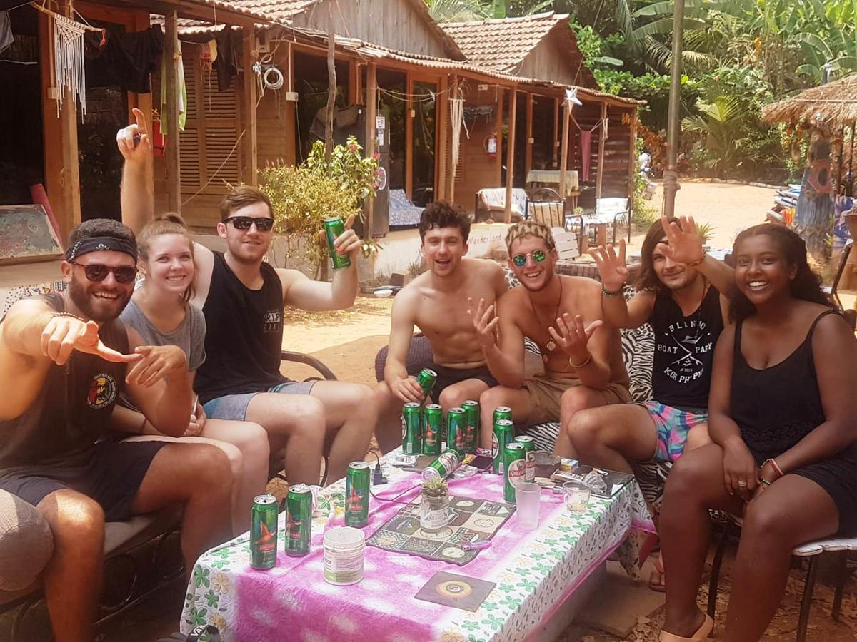 Wonderland Hostel Anjuna Zewnętrze zdjęcie