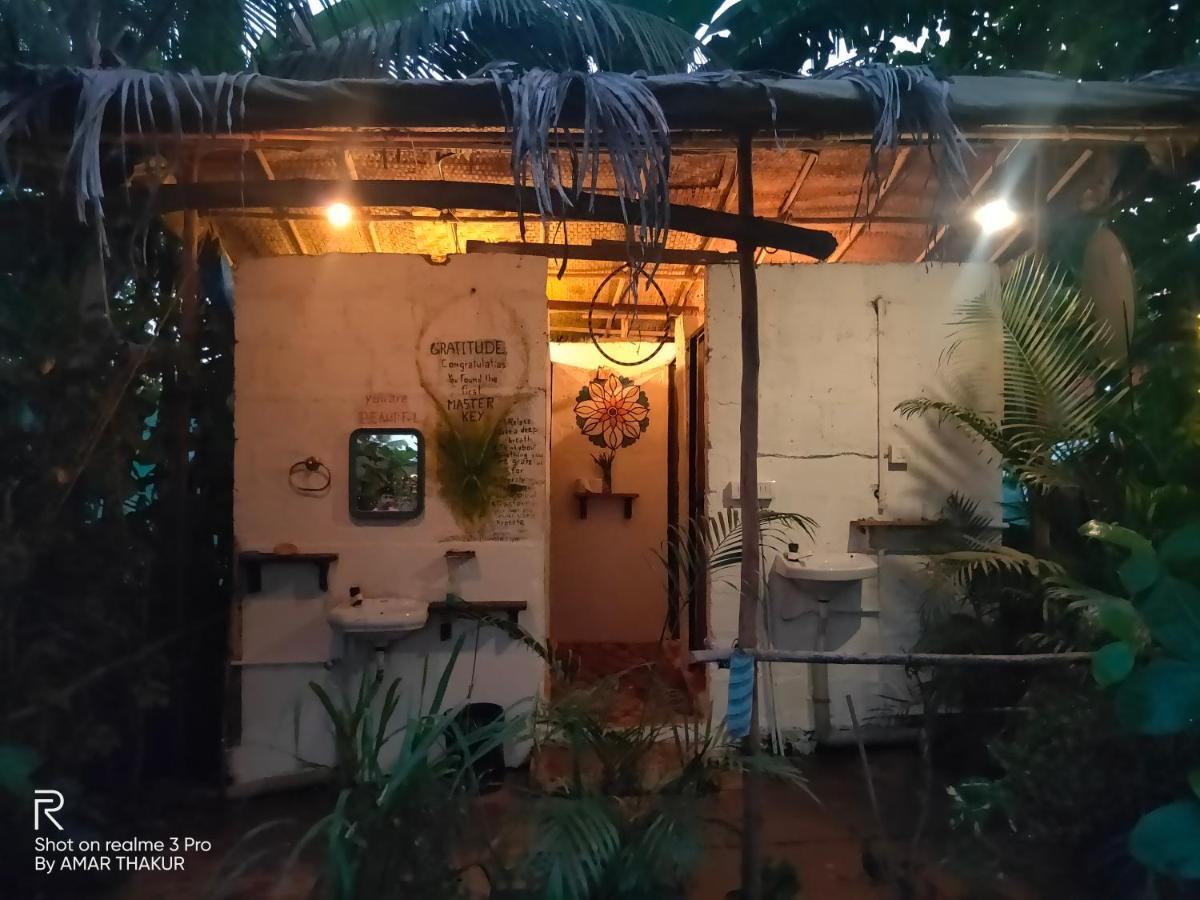 Wonderland Hostel Anjuna Zewnętrze zdjęcie